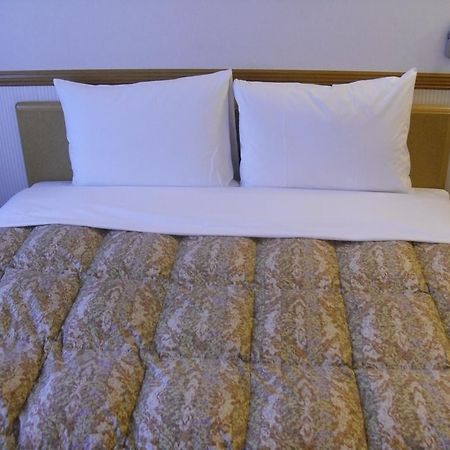 Toyoko Inn Sendai-Eki Nishi-Guchi Chuo Exteriör bild